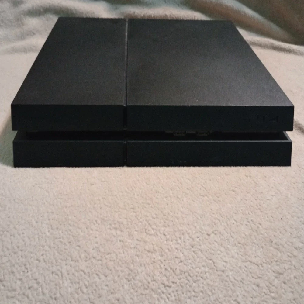 Sony PlayStation 4 PS4 Console Jet Black CUH-1215A 500GB Tested Console Only